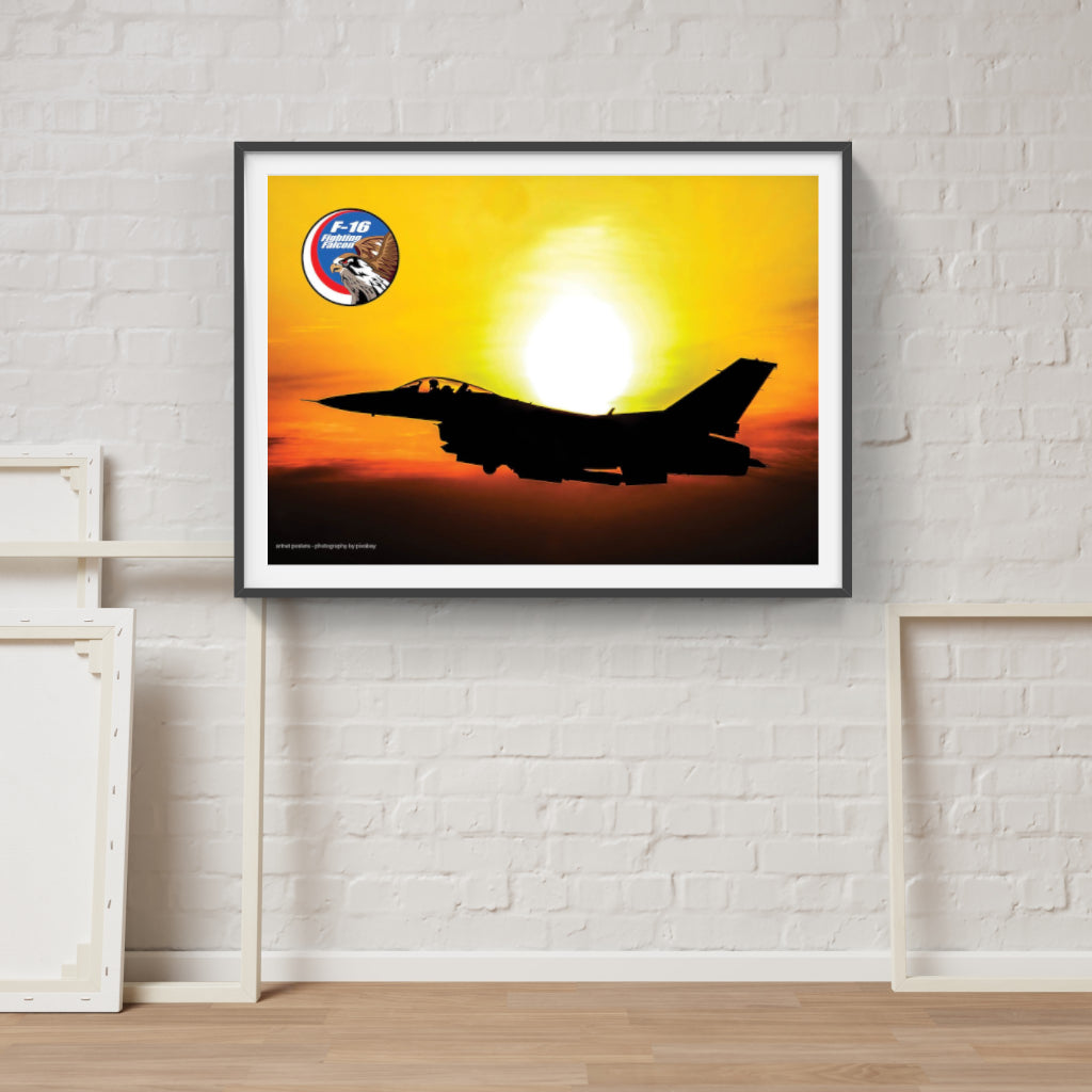 F16 Fighting Falcon poster