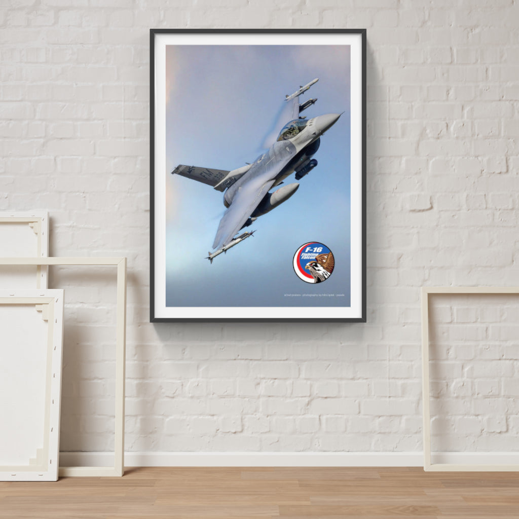 F16 Fighting Falcon poster