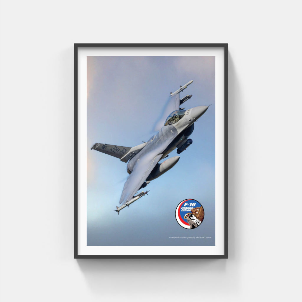 F16 Fighting Falcon poster